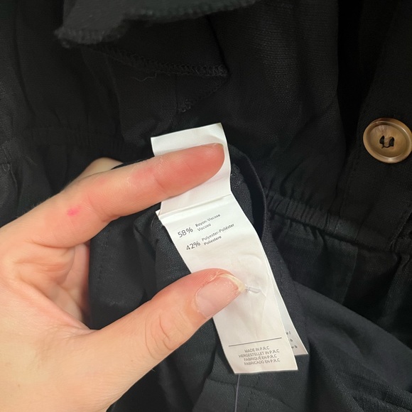 CUPSHE Ruffle Button-Front Black Romper - Size M - Picture 8 of 9